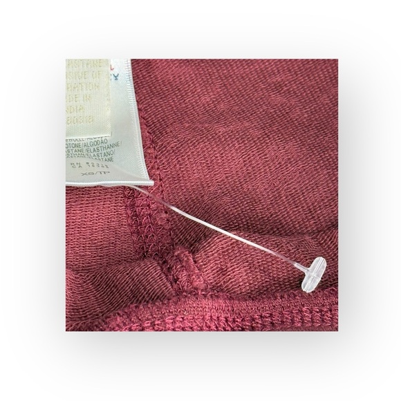 Y2K: new Lucky Brand 𖥚 Embroidered Floral Mandala Crop Sweatpants 𖥚 Wine 𖥚 XS 𖥚 - Picture 10 of 16